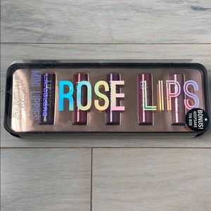 L.A. Colors mini lippies with storage box